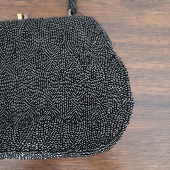 VTG Bloomingdale's Art Deco Black Beaded Kissing Clasp Mini Evening Handbag - Picture 3 of 12